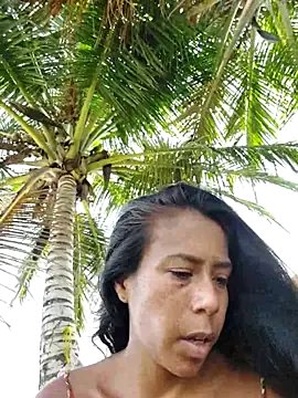 LucyNatural on StripChat