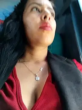 Luianna on StripChat