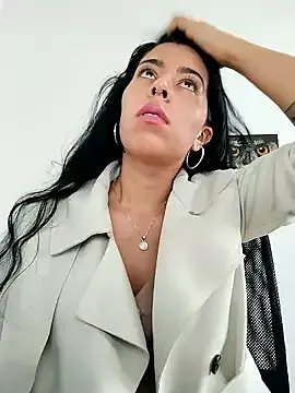 Luianna on StripChat