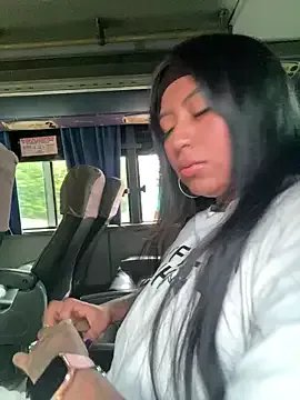 Freechat luisa16xxx on StripChat