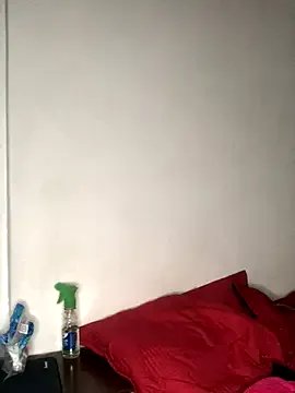 luisahot_9727 on StripChat