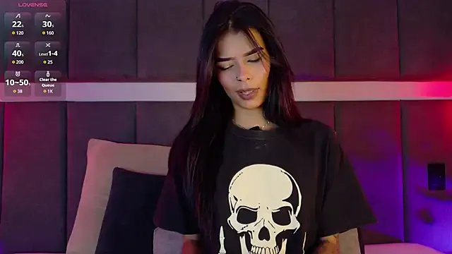 luna_blannco on StripChat