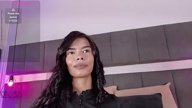 luna_blannco on StripChat