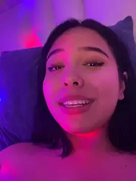 LunaCandy_ on StripChat