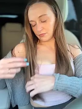 lunagirl13 — Hi!!  Happy Monday 