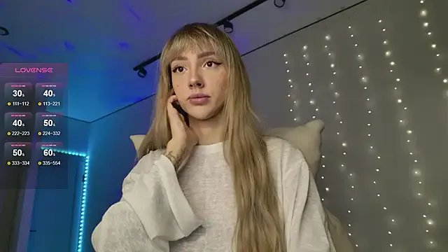 Lunainnk — bath foam show