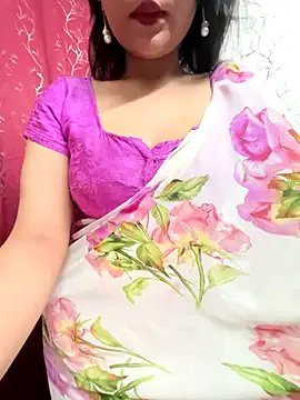 LuscousPussy on StripChat