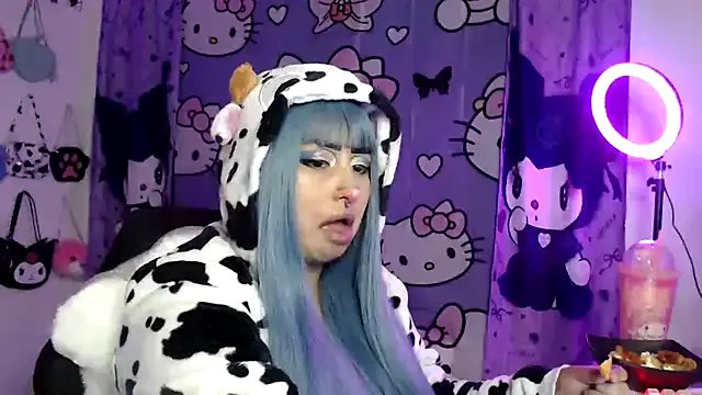 lussyevans24 on StripChat