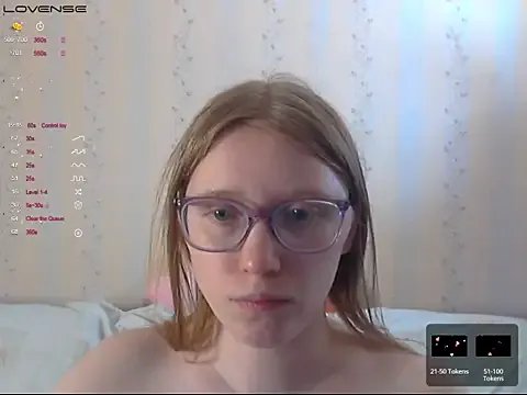 StripChat LustfulSarah is Private LustfulSarah — baby please ride my dick
