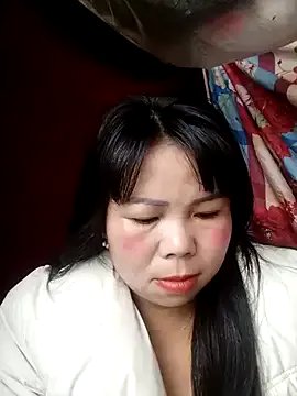 lusy-00 on StripChat