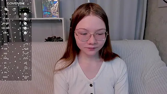 luv_tessa — air kiss