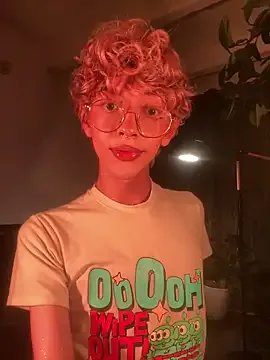 lyamthommpson on StripChat