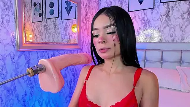 Private LYEN_RAE on StripChat