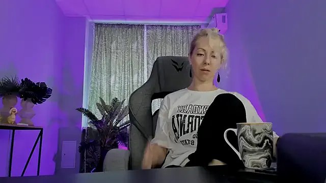 Freechat LylithSkye on StripChat