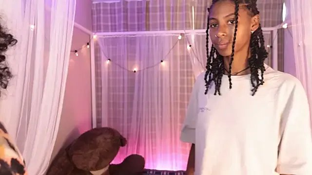 lynx_sun on StripChat