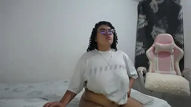 Freechat mabigomez00 on StripChat