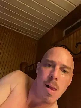Mac_ThunderCock on StripChat