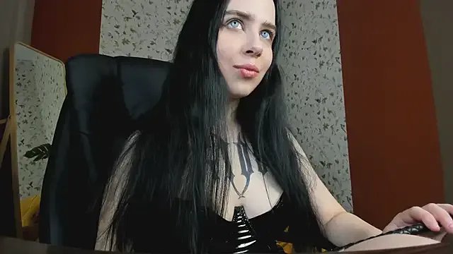 madam_inferno — flash tits