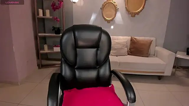 MaddisonCollins on StripChat