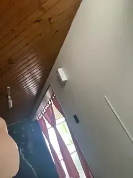 Maddy_Piink on StripChat