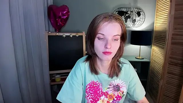 Madelaineses on StripChat