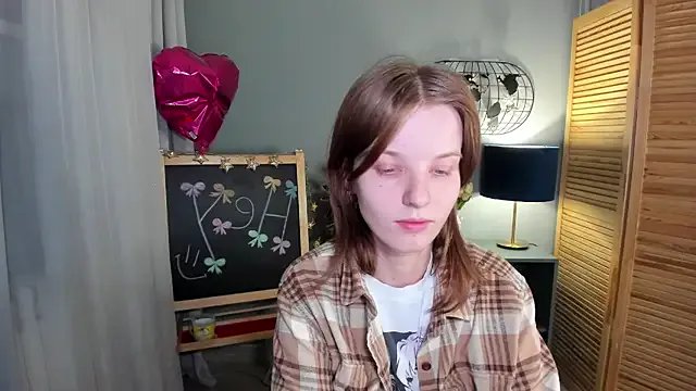 Madelaineses on StripChat