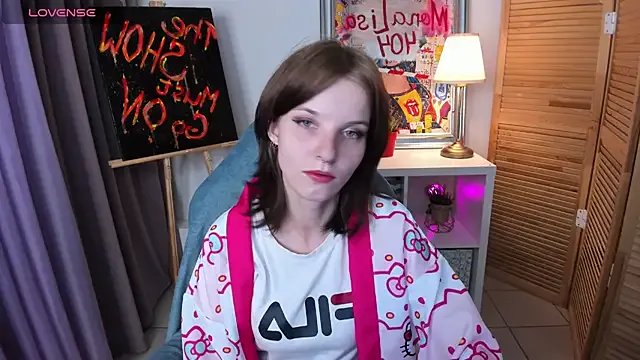 Madelaineses on StripChat