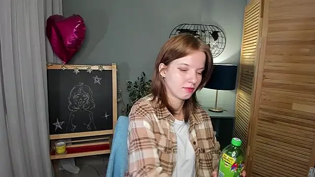 Madelaineses on StripChat