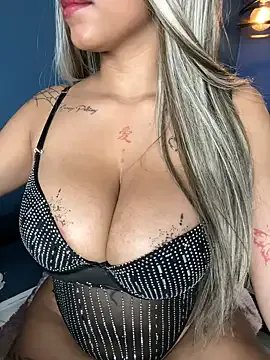 MadeleineSanez on StripChat