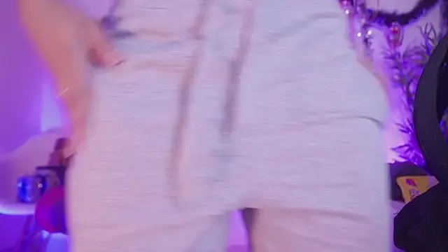 madelyn_rose_ on StripChat