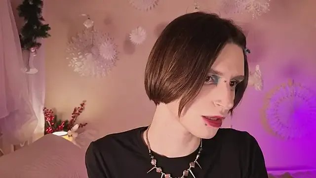 madi_snow on StripChat