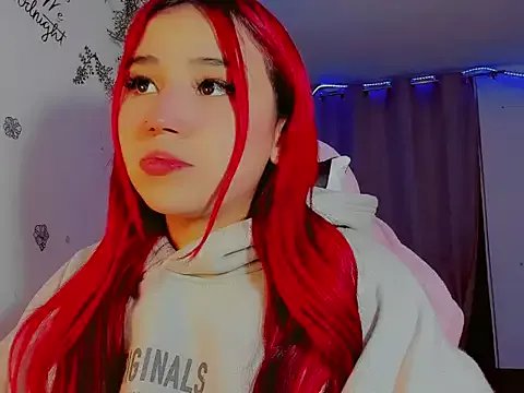 madisonx17 on StripChat