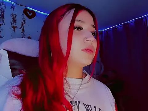 madisonx17 on StripChat