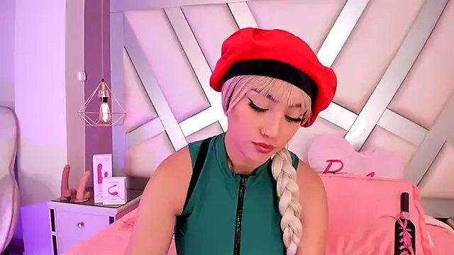 MadissonRey on StripChat