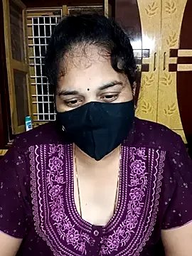 Freechat maduri__ on StripChat