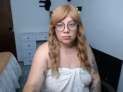 Madyson_ho on StripChat