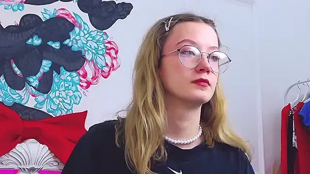 MaeLili — do you like me?