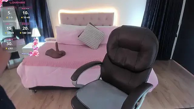 Mafe_Kailina on StripChat