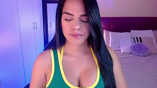 Mafer_Meow on StripChat
