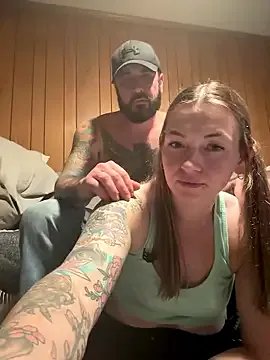 MaggieMayI89 on StripChat