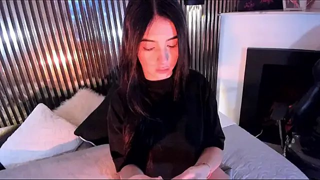 MagieeThomson on StripChat