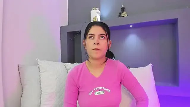 MaiaaCandy on StripChat