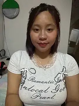 maianhcute on StripChat