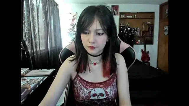 Maki_Zein_ on StripChat