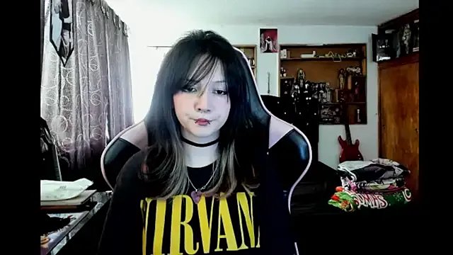 Maki_Zein_ — SHOW BOOBS 