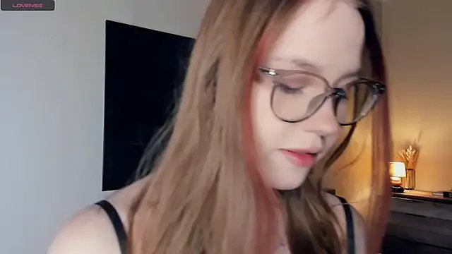 MaliaBourraine on StripChat