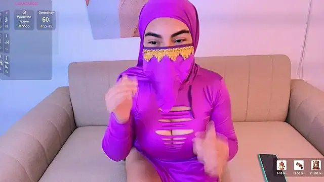 Malika_Noor — wanna your dick etween my boobs?