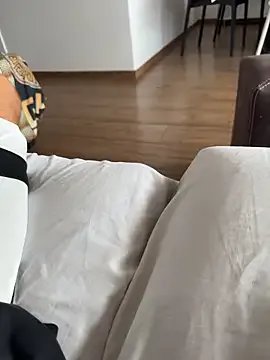 Manu97k on StripChat