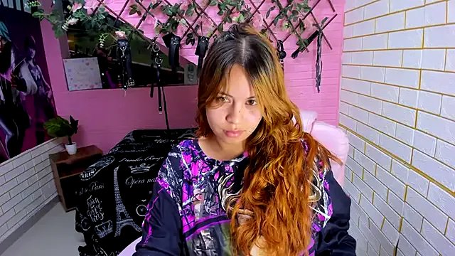 marcella_ortiz on StripChat