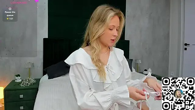 Margo-pvt on StripChat